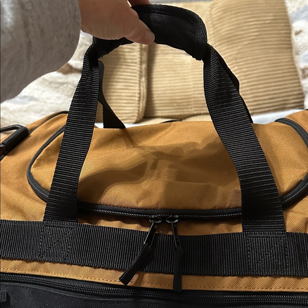 Carhartt Black and Brown medium Duffel Bag - Picture 5 of 7